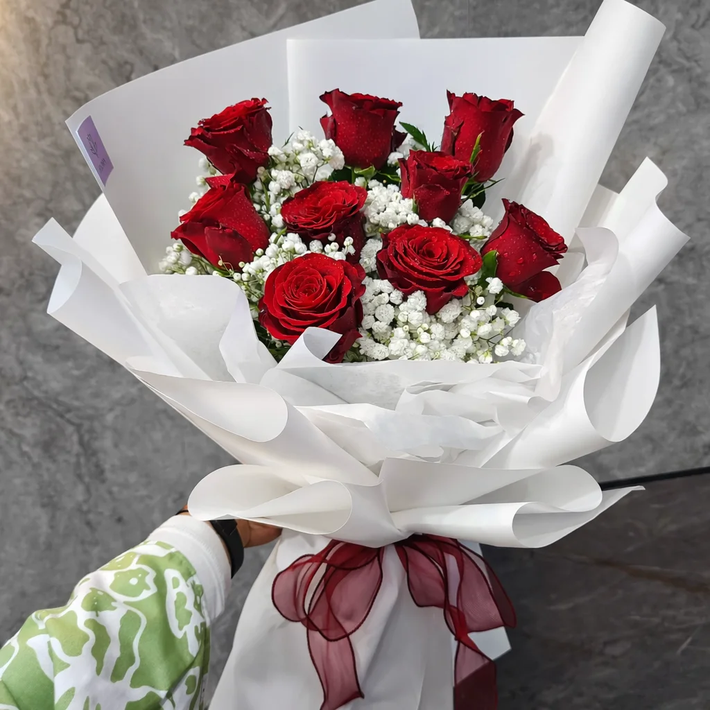 Graceful Red Rose Bouquet