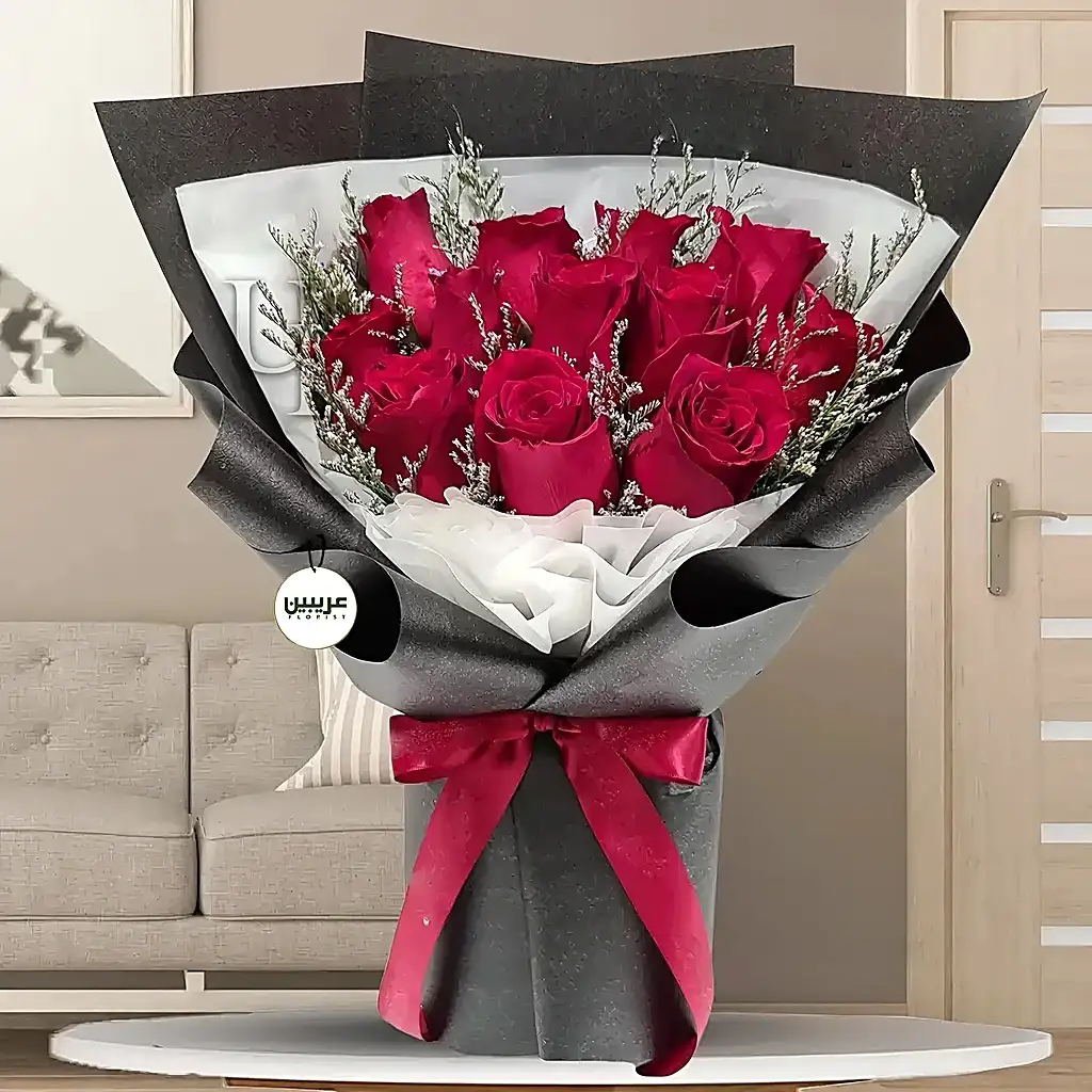 10 Blooms Scarlet Red Roses with Limonium